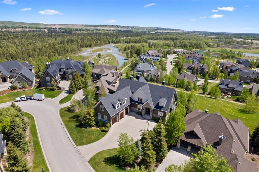 152 Elbow Ridge Bluffs