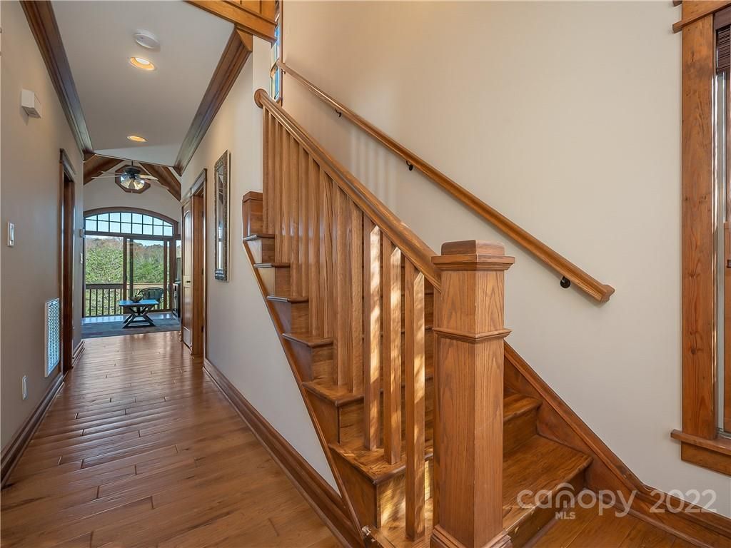 268 Wambli Pass