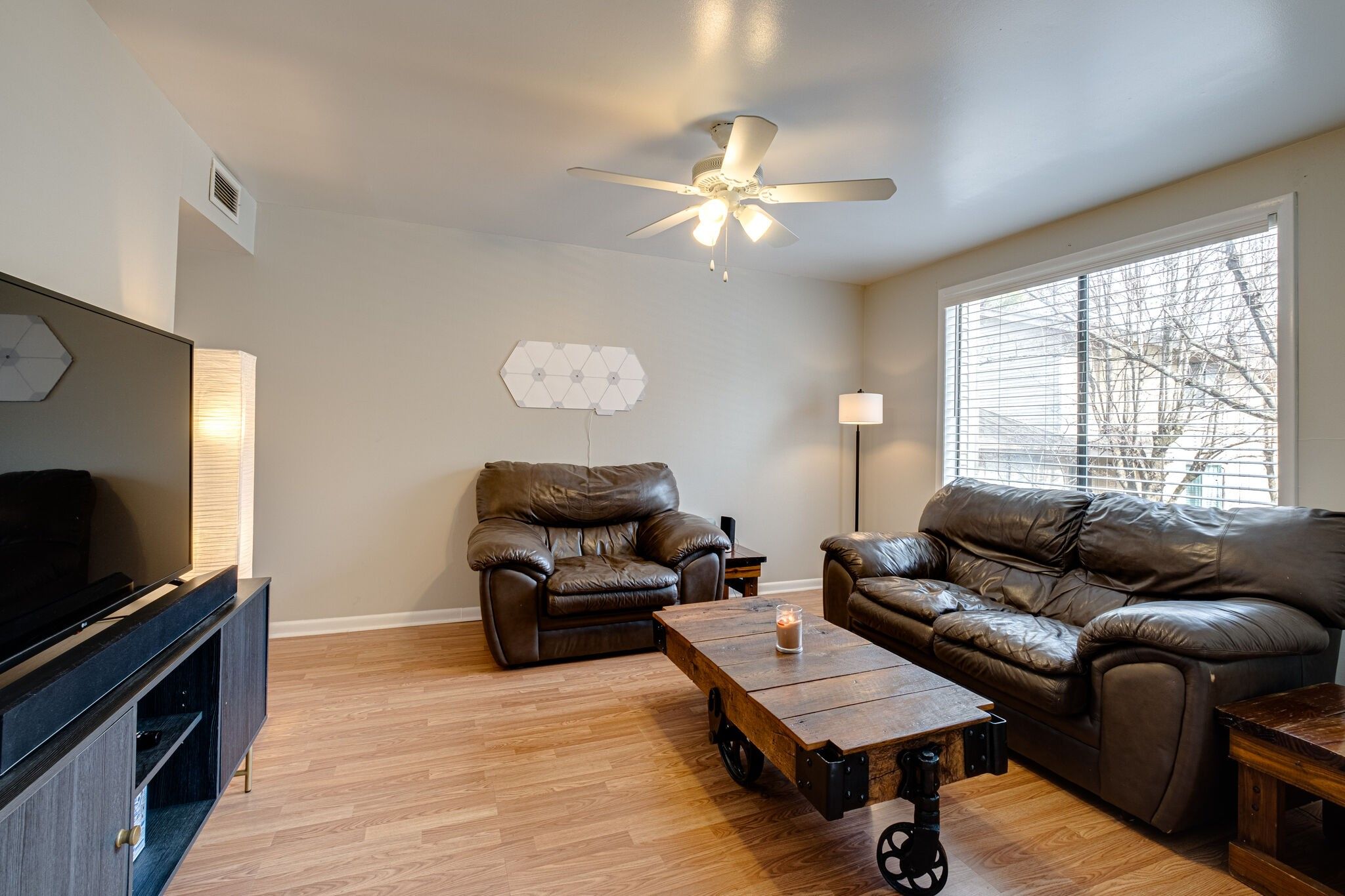4958 Edmondson Pike