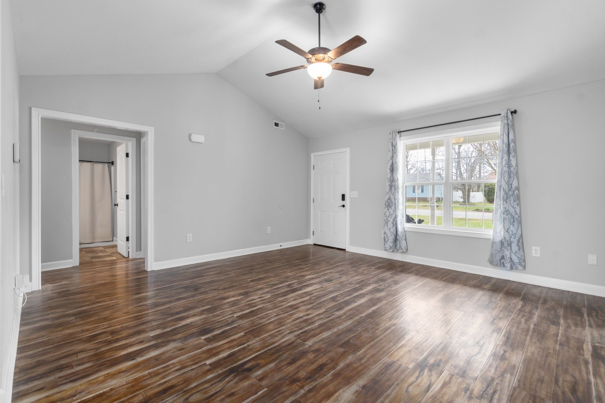 529 Donna Dr