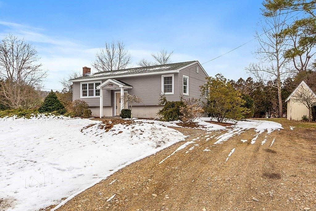 15 Center Drive
