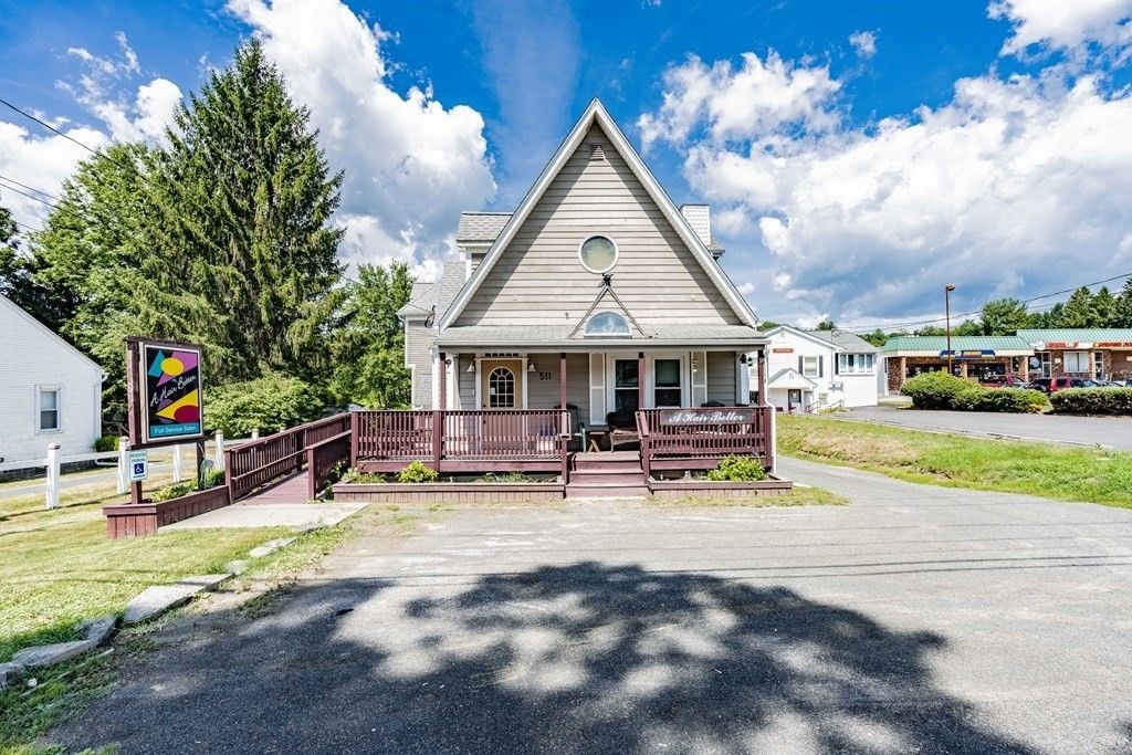 511 College Highway