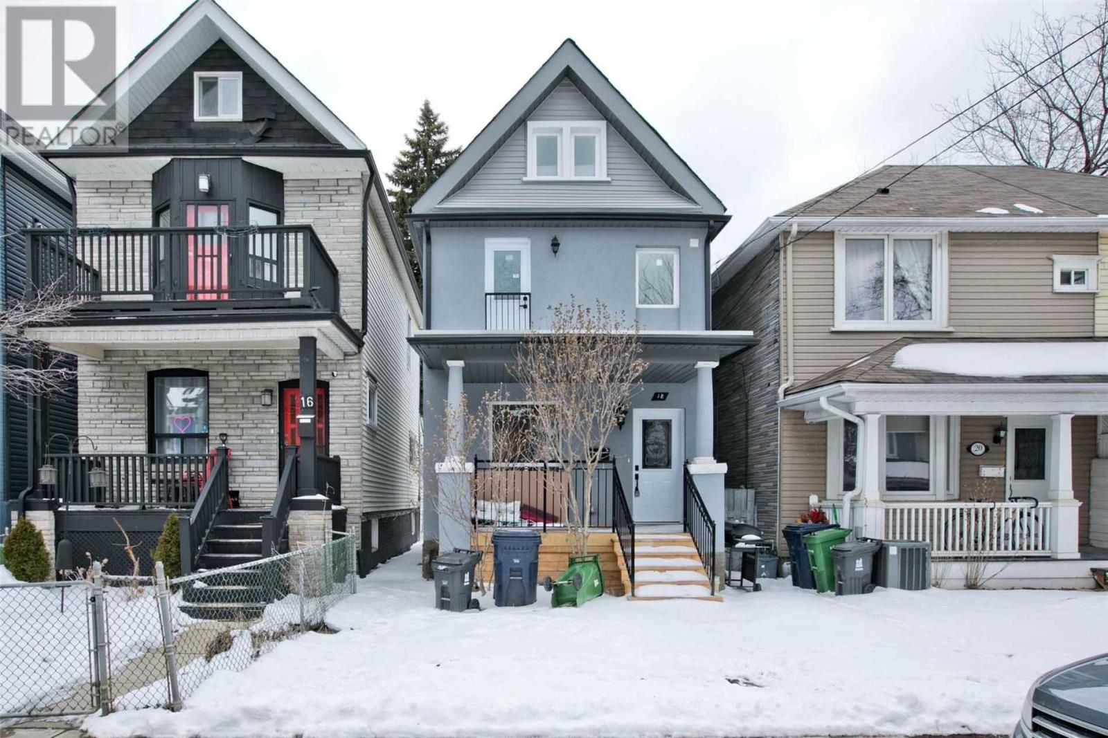 18 CONNAUGHT AVE