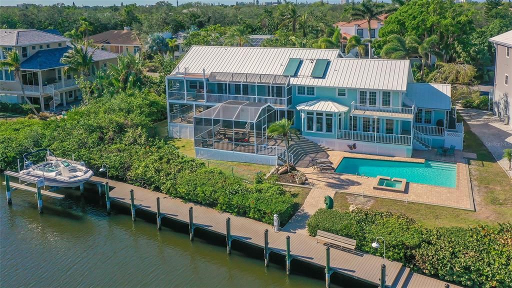 5212 Siesta Cove Drive