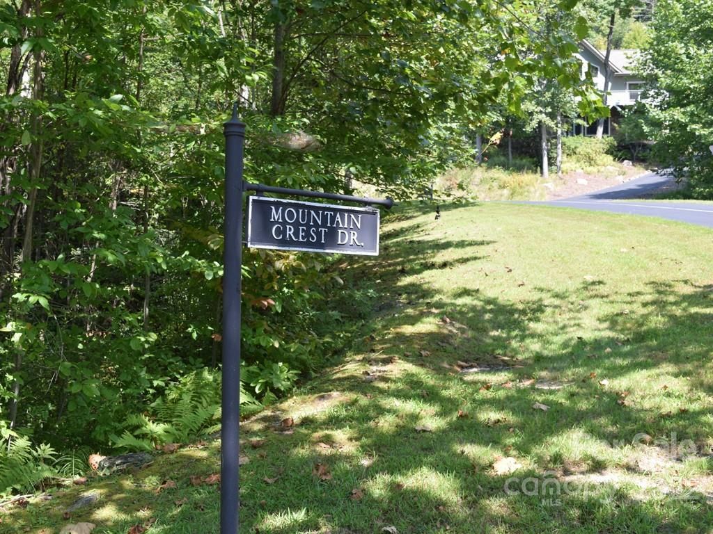90 Mountain Crest Drive