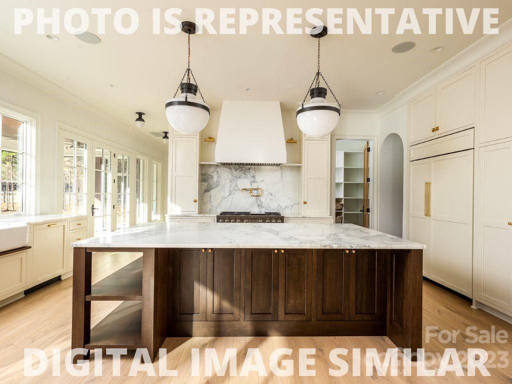 1007 Dacavin Drive