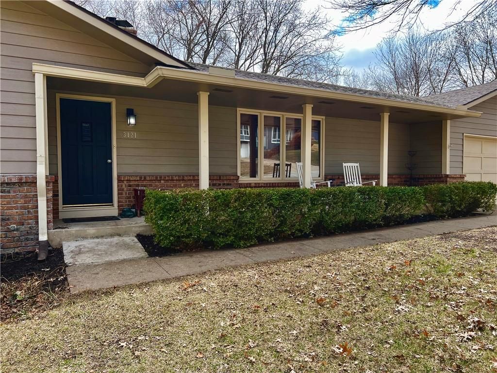3121 Saddlehorn Drive
