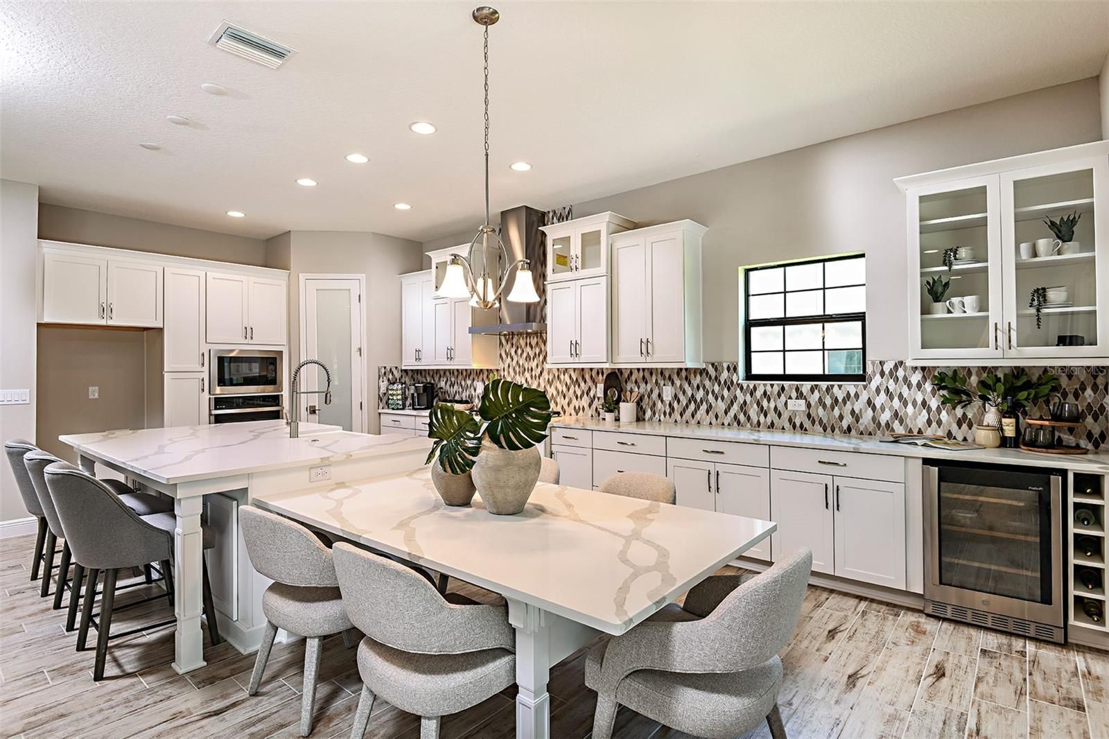 285 Mossy River Court