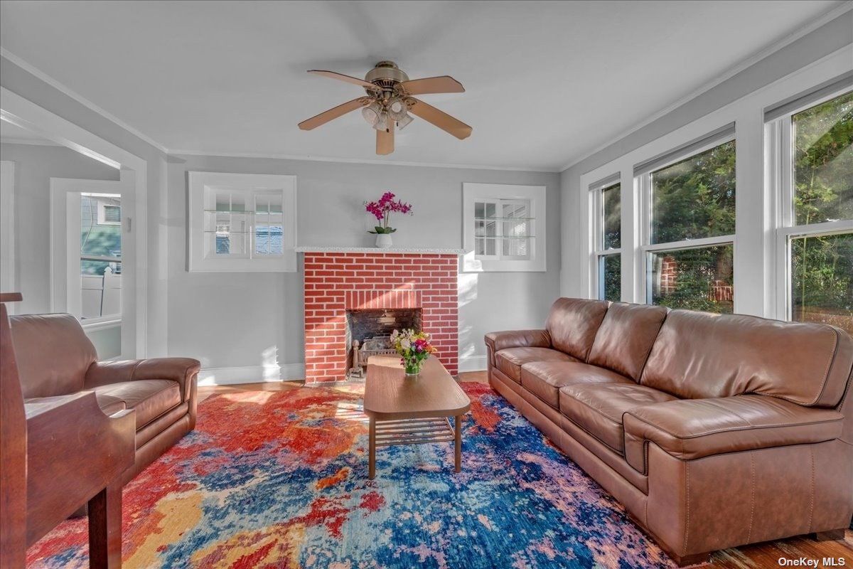 43-11 Little Neck Parkway