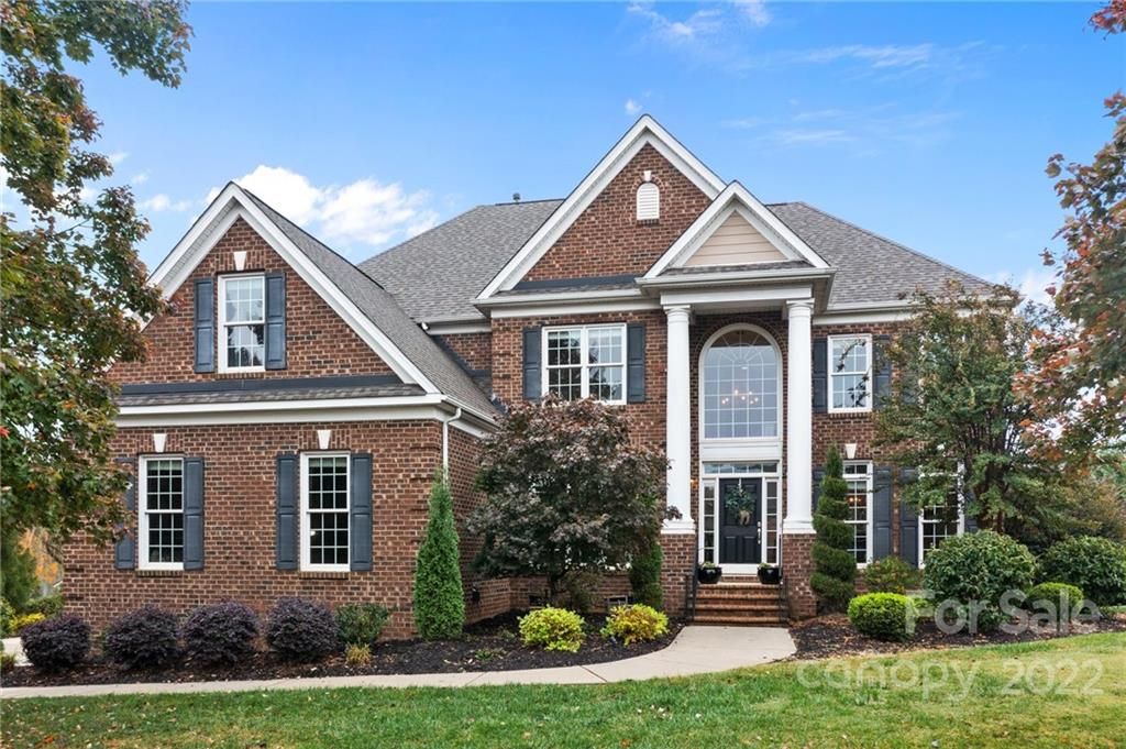 2576 Shanklin Lane
