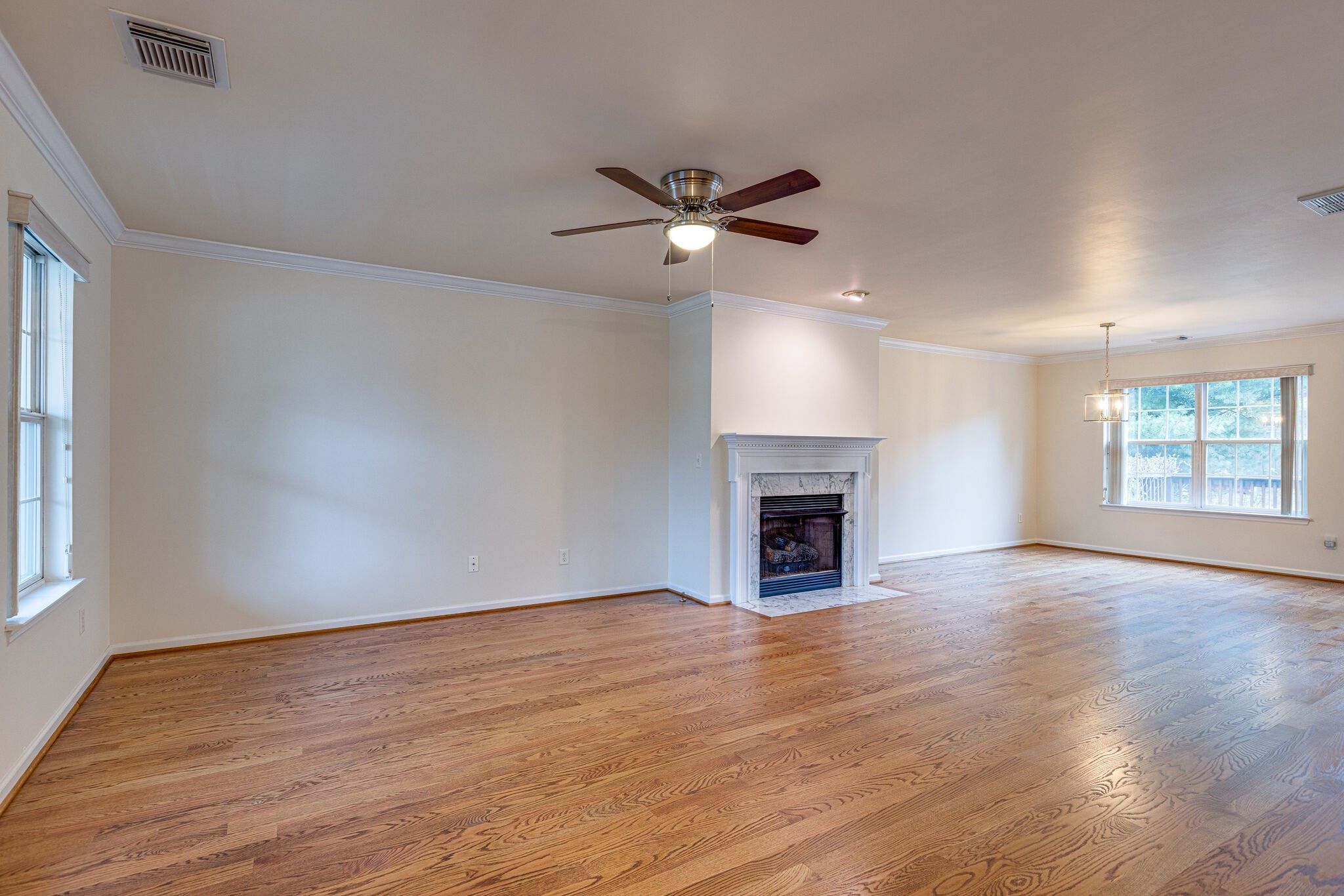 3106 Traviston Dr