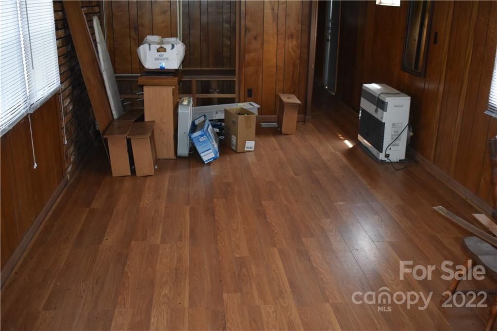 99 Cobblestone Drive