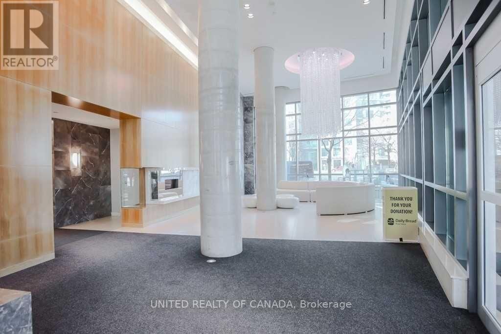 ##705 -215 FORT YORK BLVD