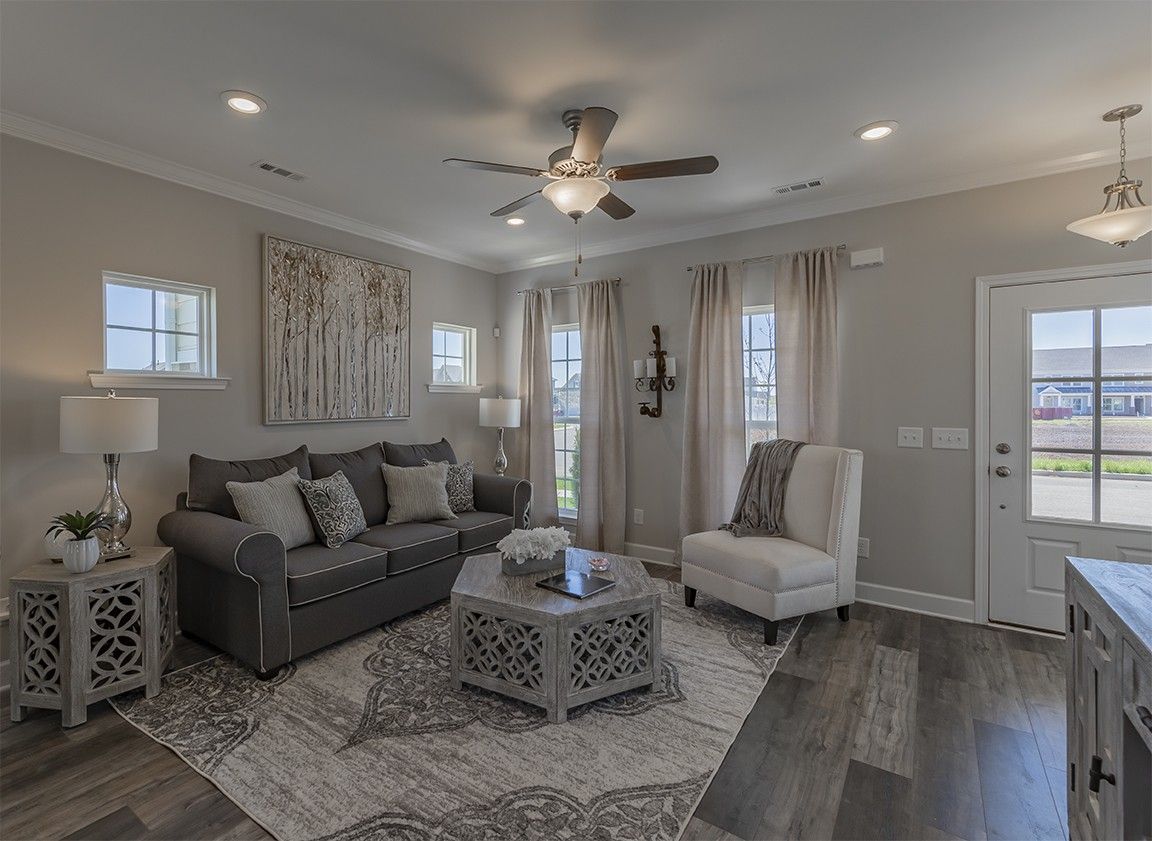 3256 Tasker Dr