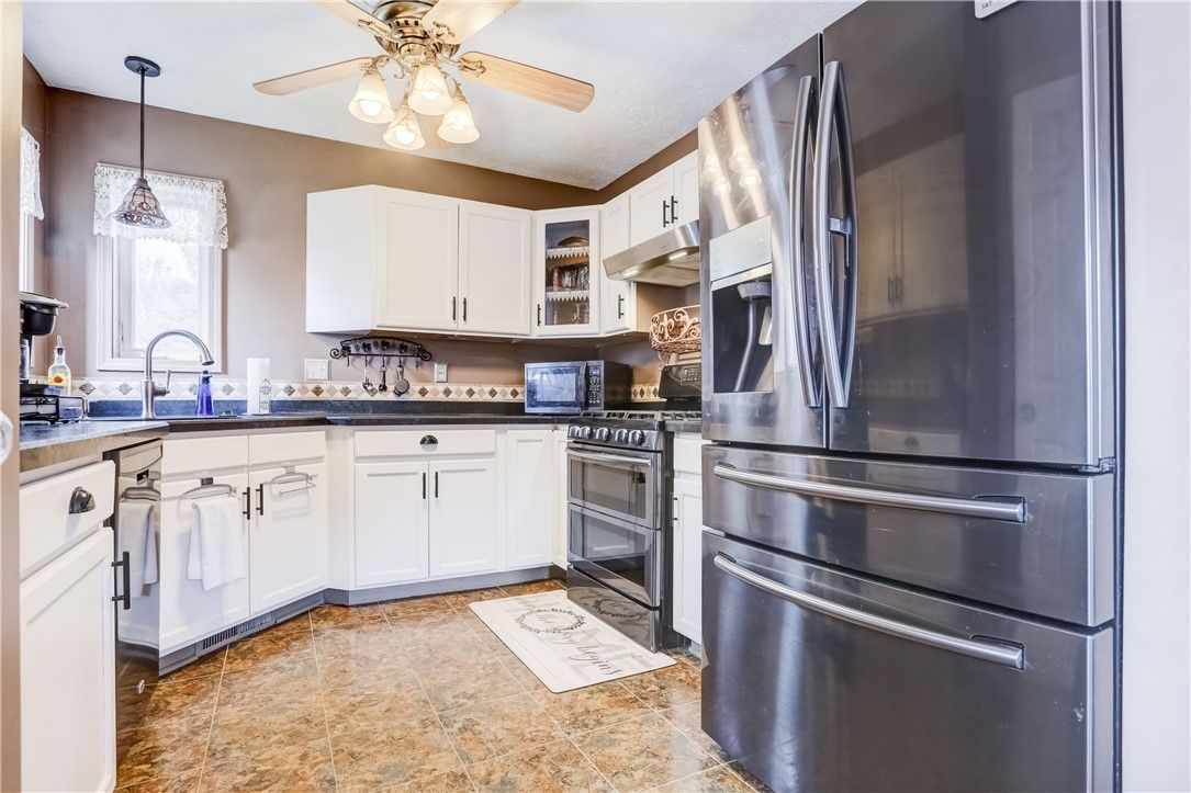 7567 Roder Parkway