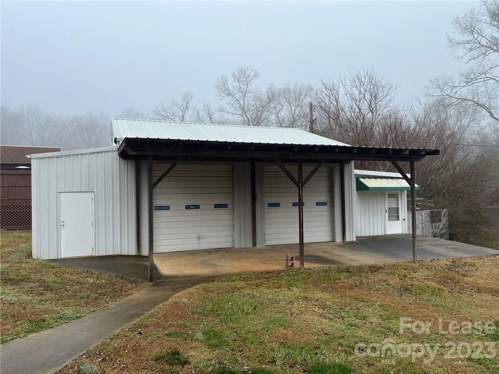 286 Chimney Rock Road