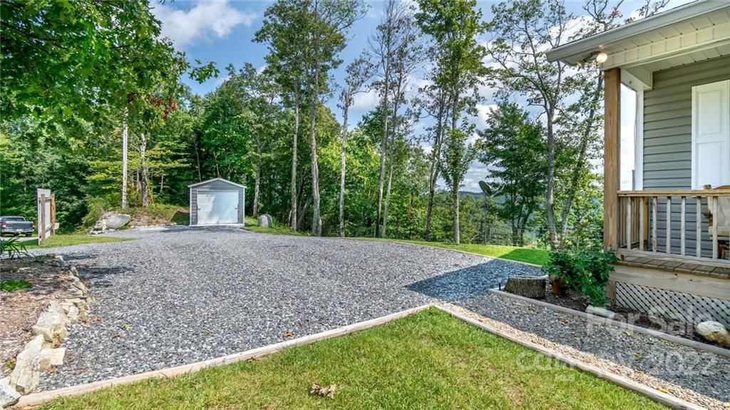 1211 Nancy Mountain Road