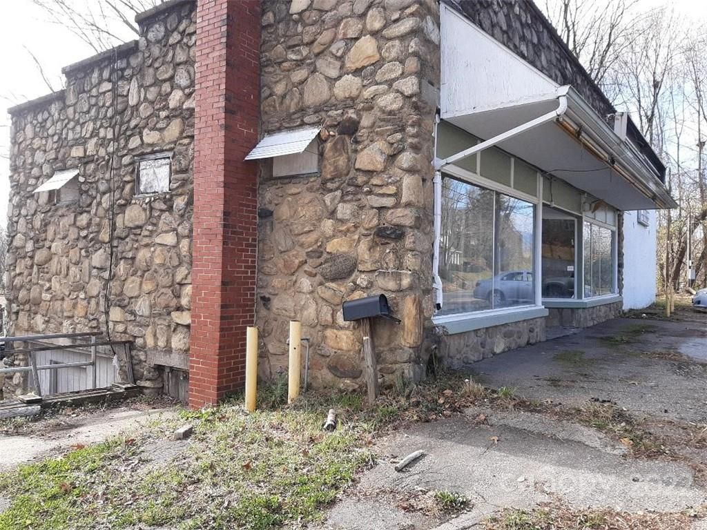 302 Pisgah Drive