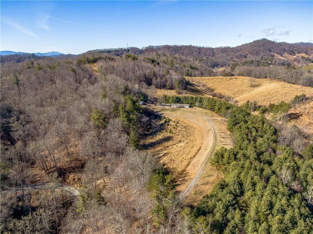 2243 Silver Mill Road