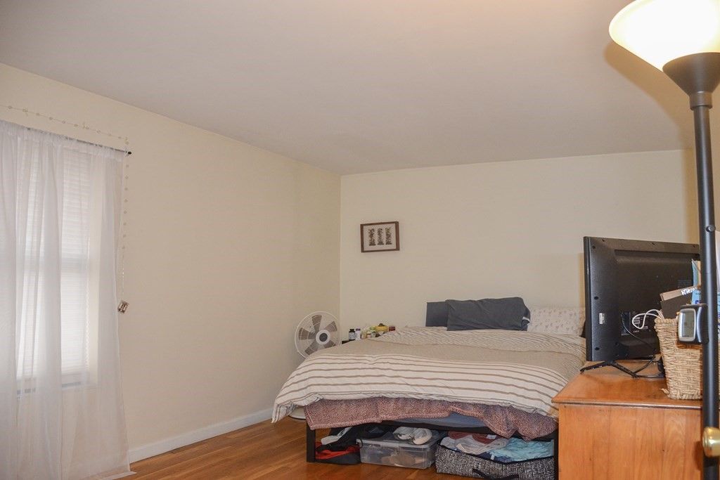 255 Beacon St