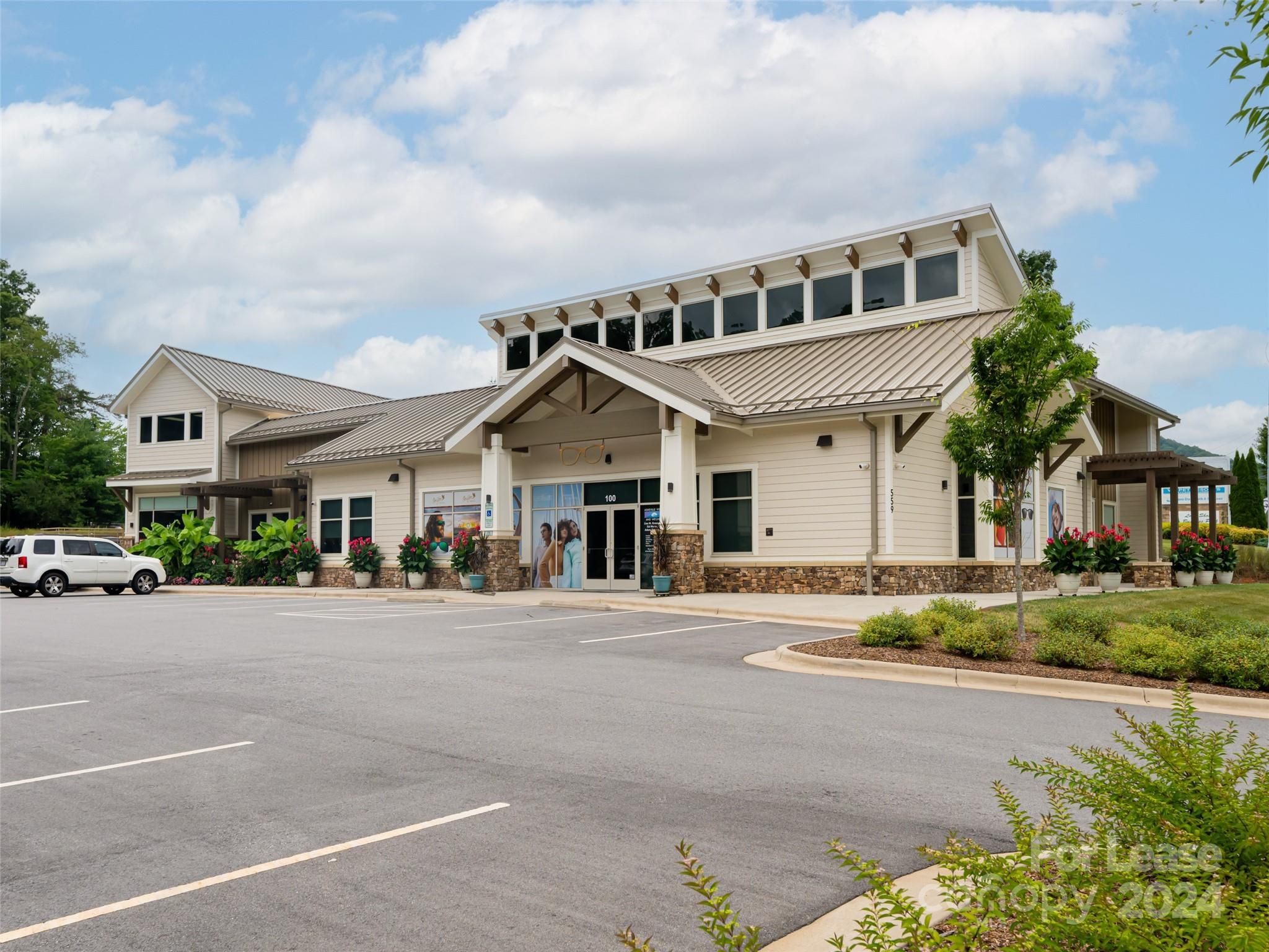 559 Long Shoals Road