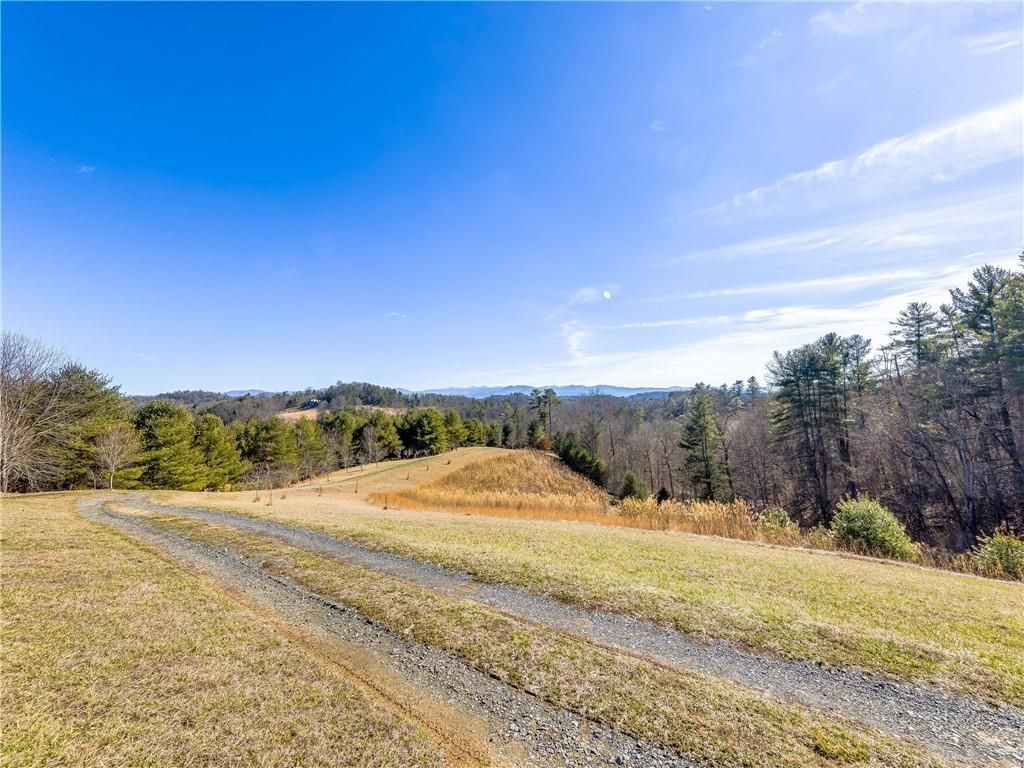 2243 Silver Mill Road