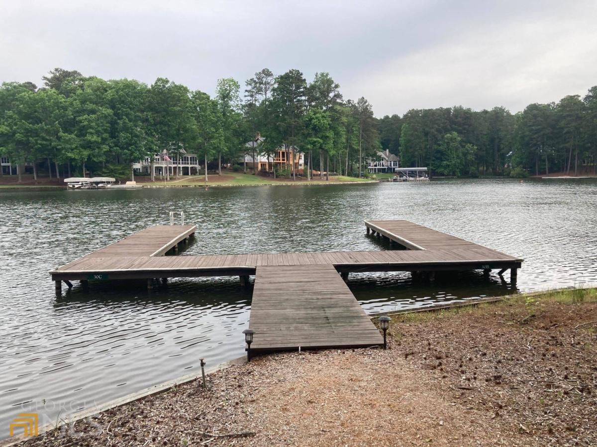 1400 Jackson Ridge
