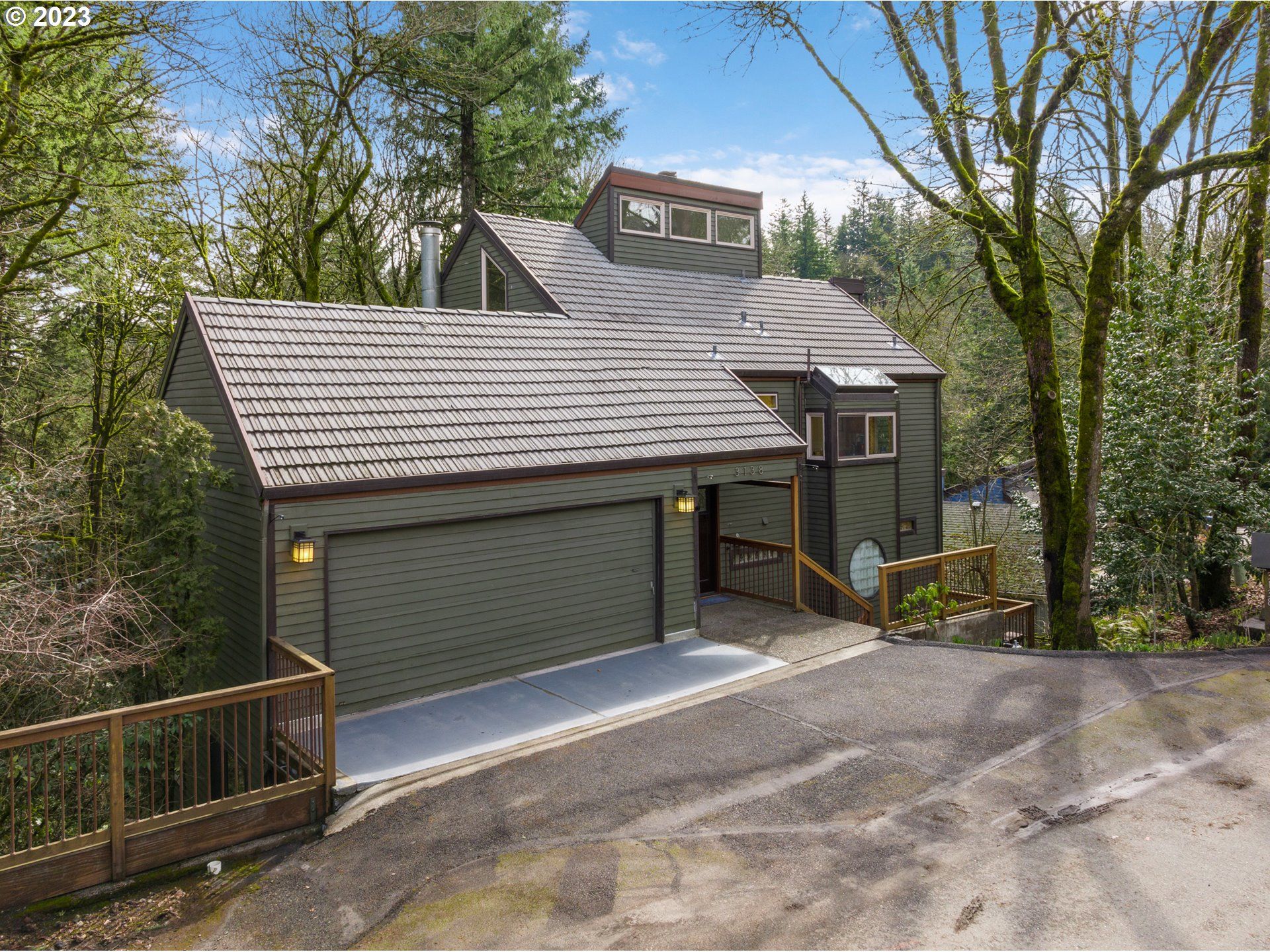 3138 SW Cascade Dr