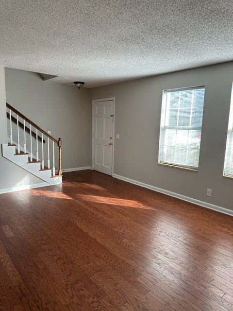 5510 Country Dr