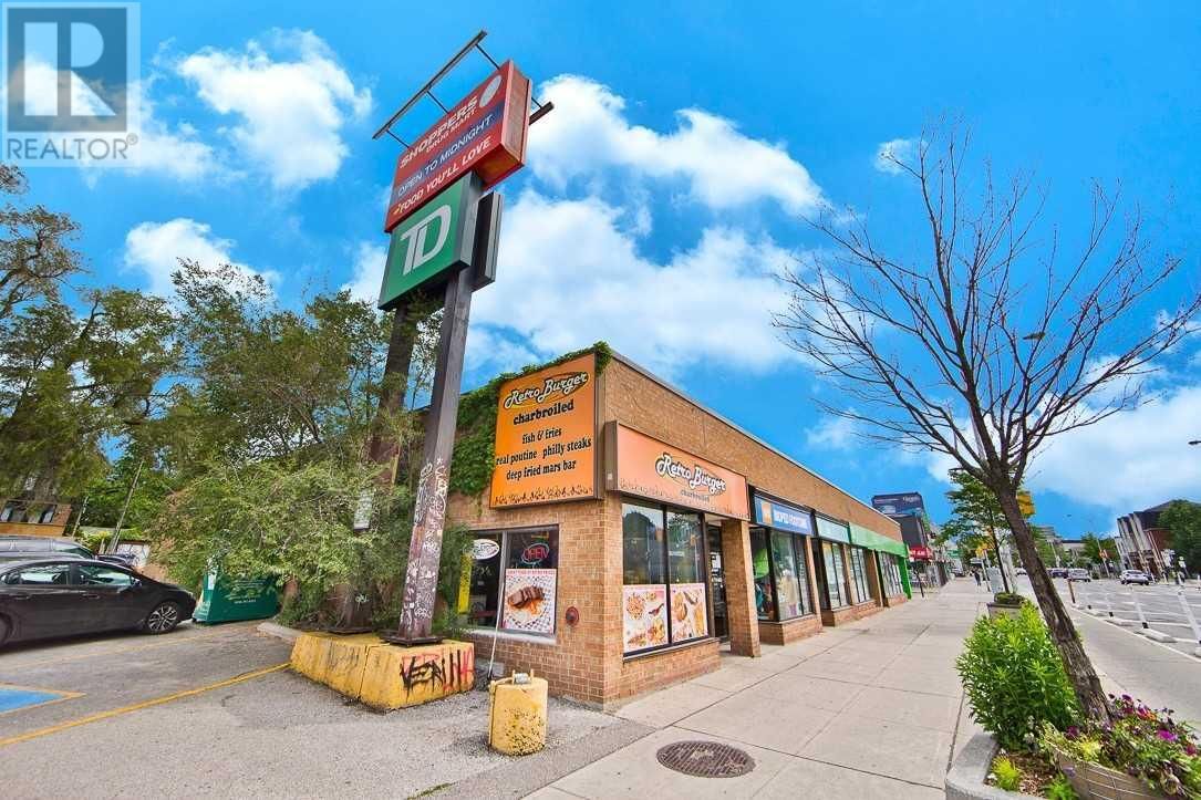 1684 DANFORTH AVE