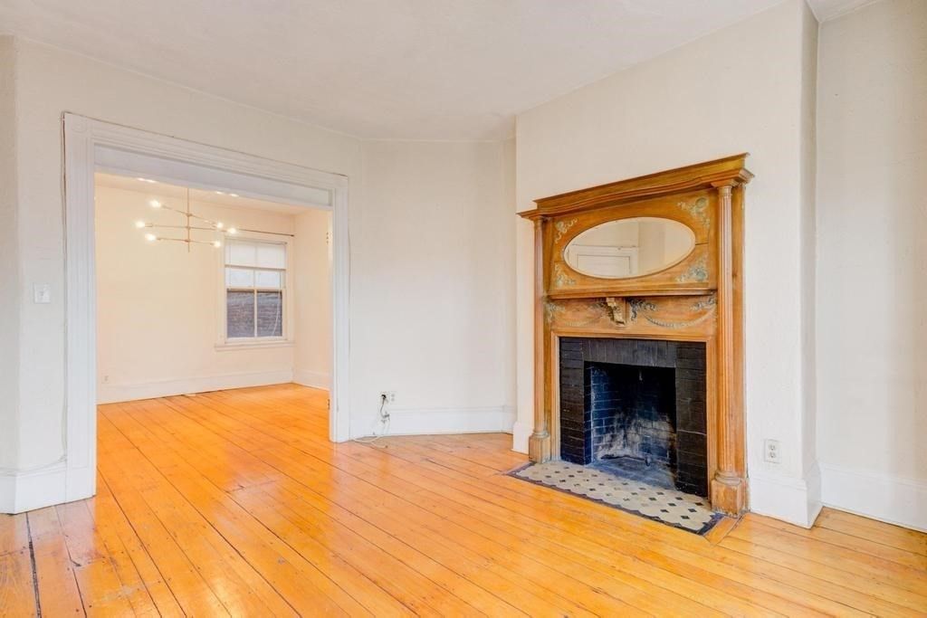 612 Columbus