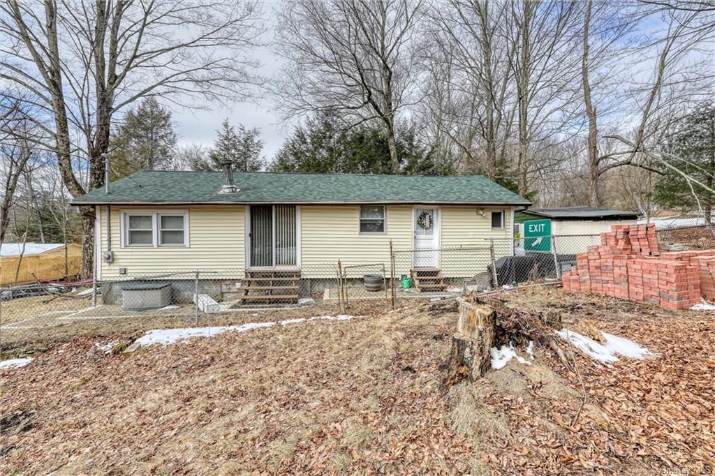 104 Maple Avenue
