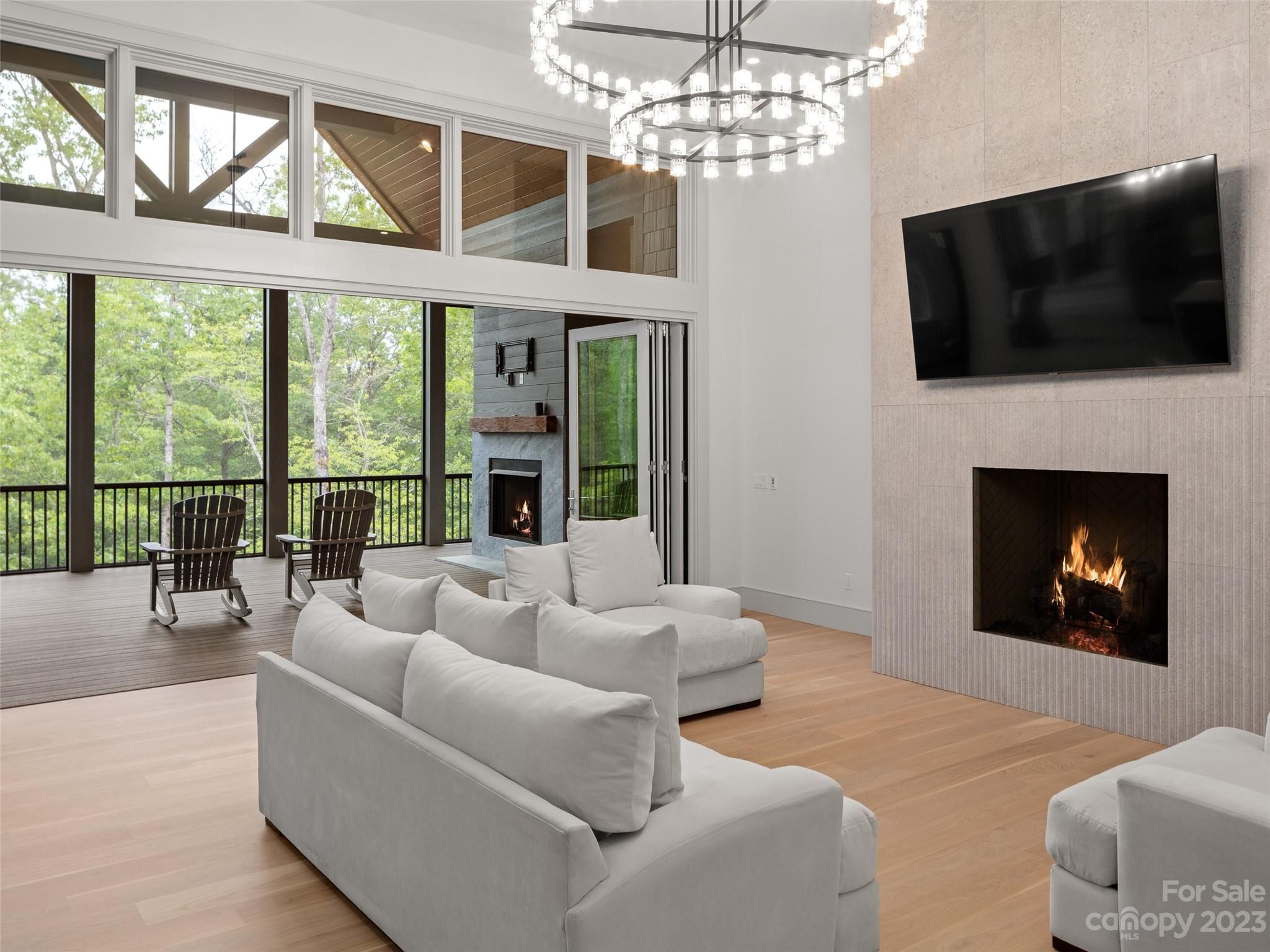 1411 Flint Rock Trail