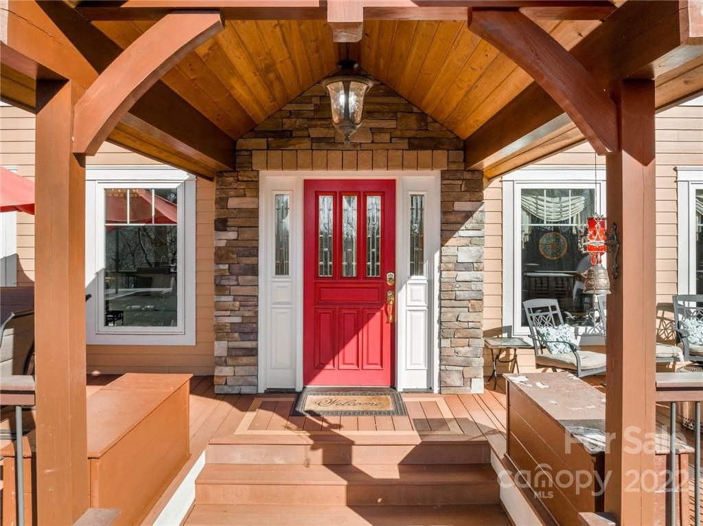 77 Ivy Cove Road