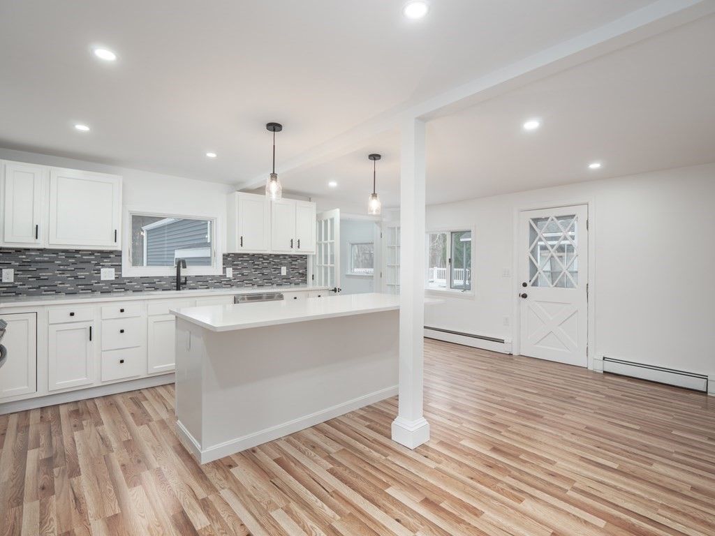 78 Boylston Cir