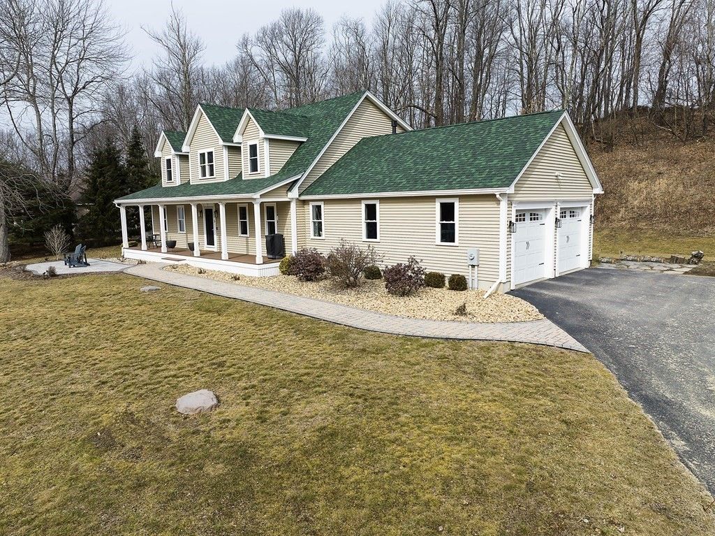 5 Great Pond Way