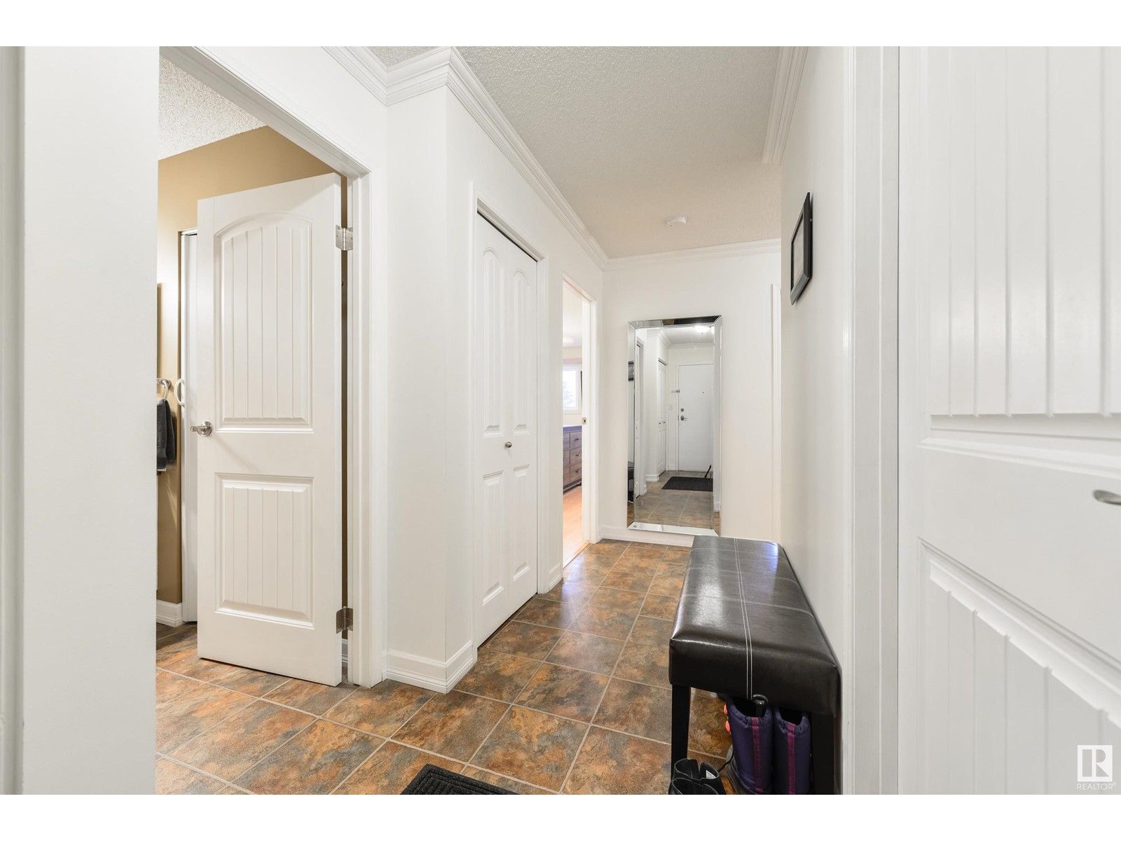 #407 18012 95 AV NW
