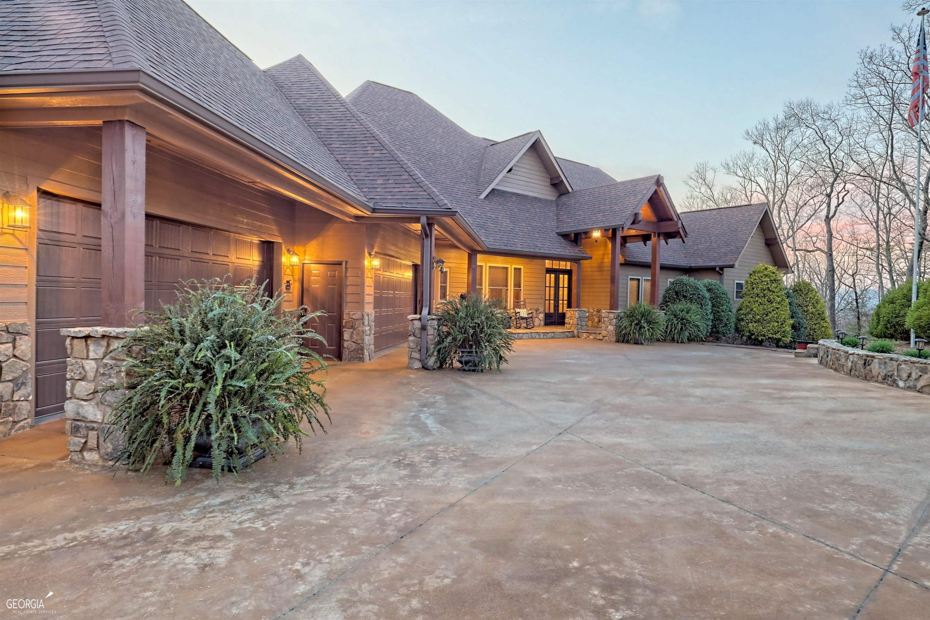 90 Timberwood Cove