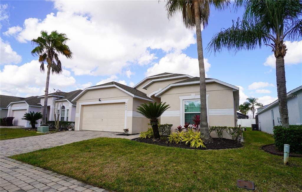 4635 Cumbrian Lakes Drive