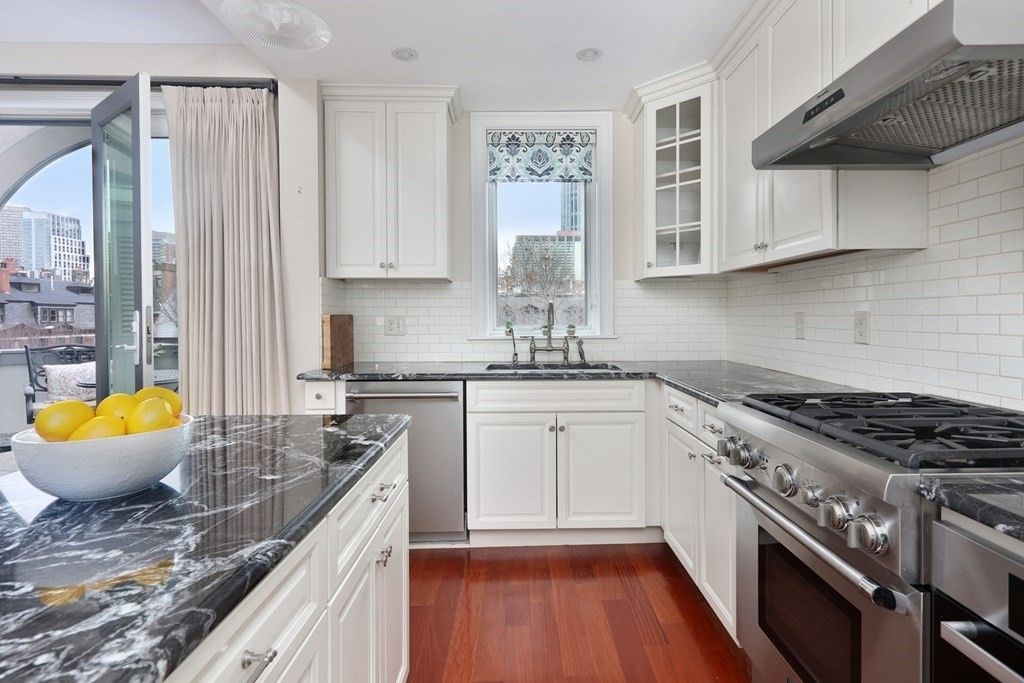 337 Marlborough Street