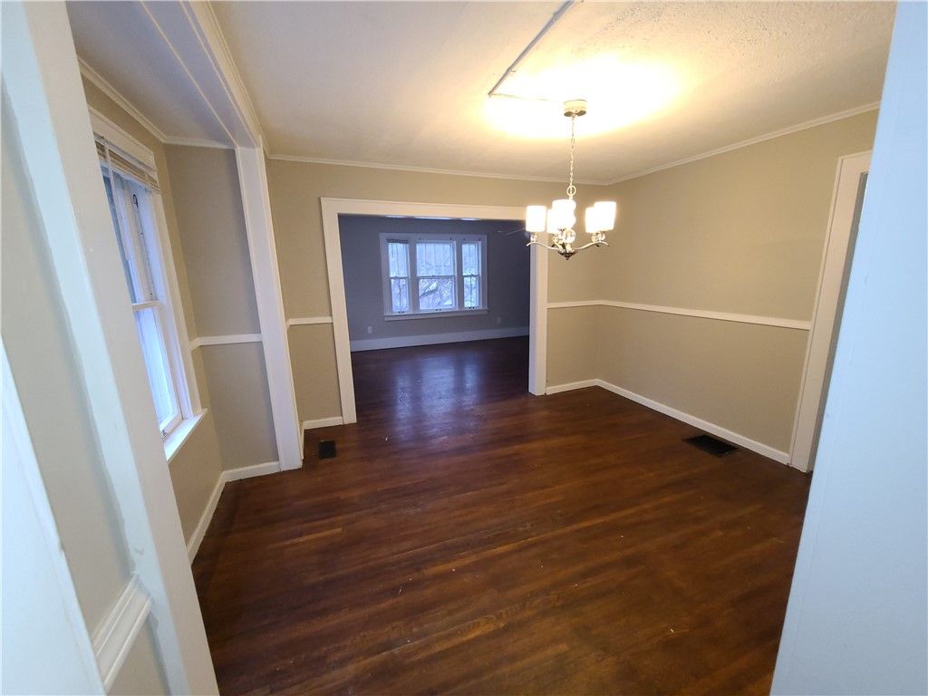 127 Midvale Drive