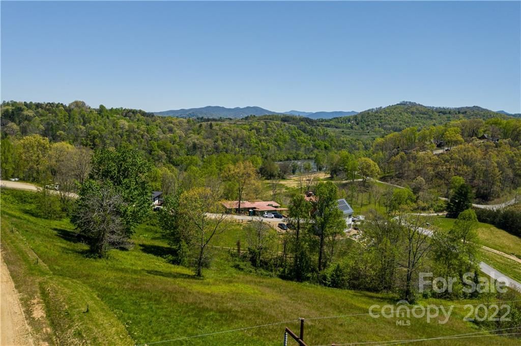 523 Wilma Dykeman Trail