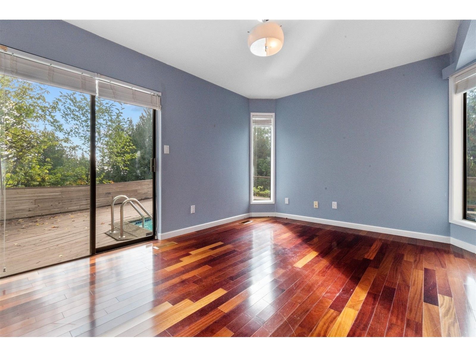 1135 MILLSTREAM ROAD