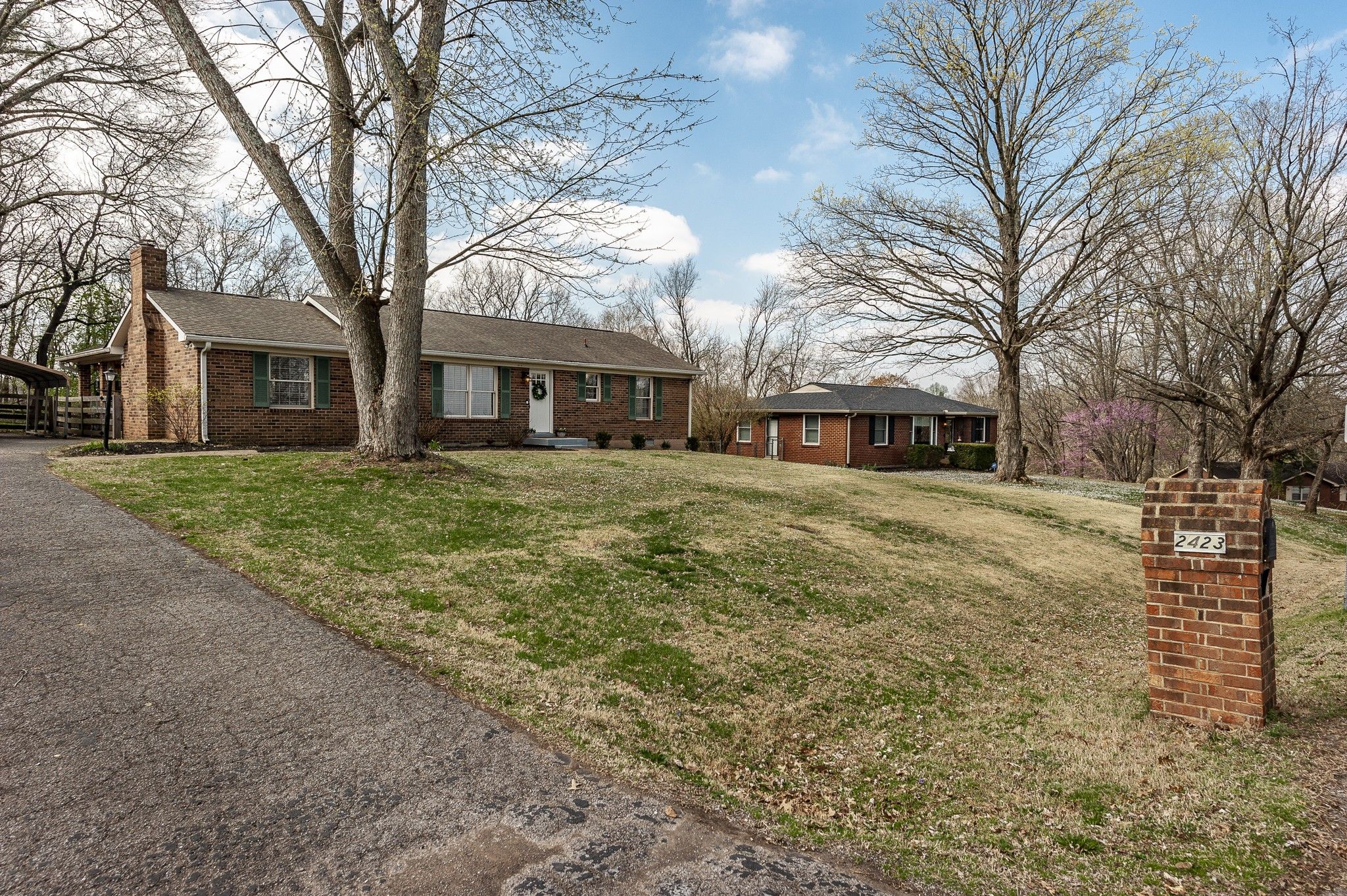 2423 Cabin Hill Rd