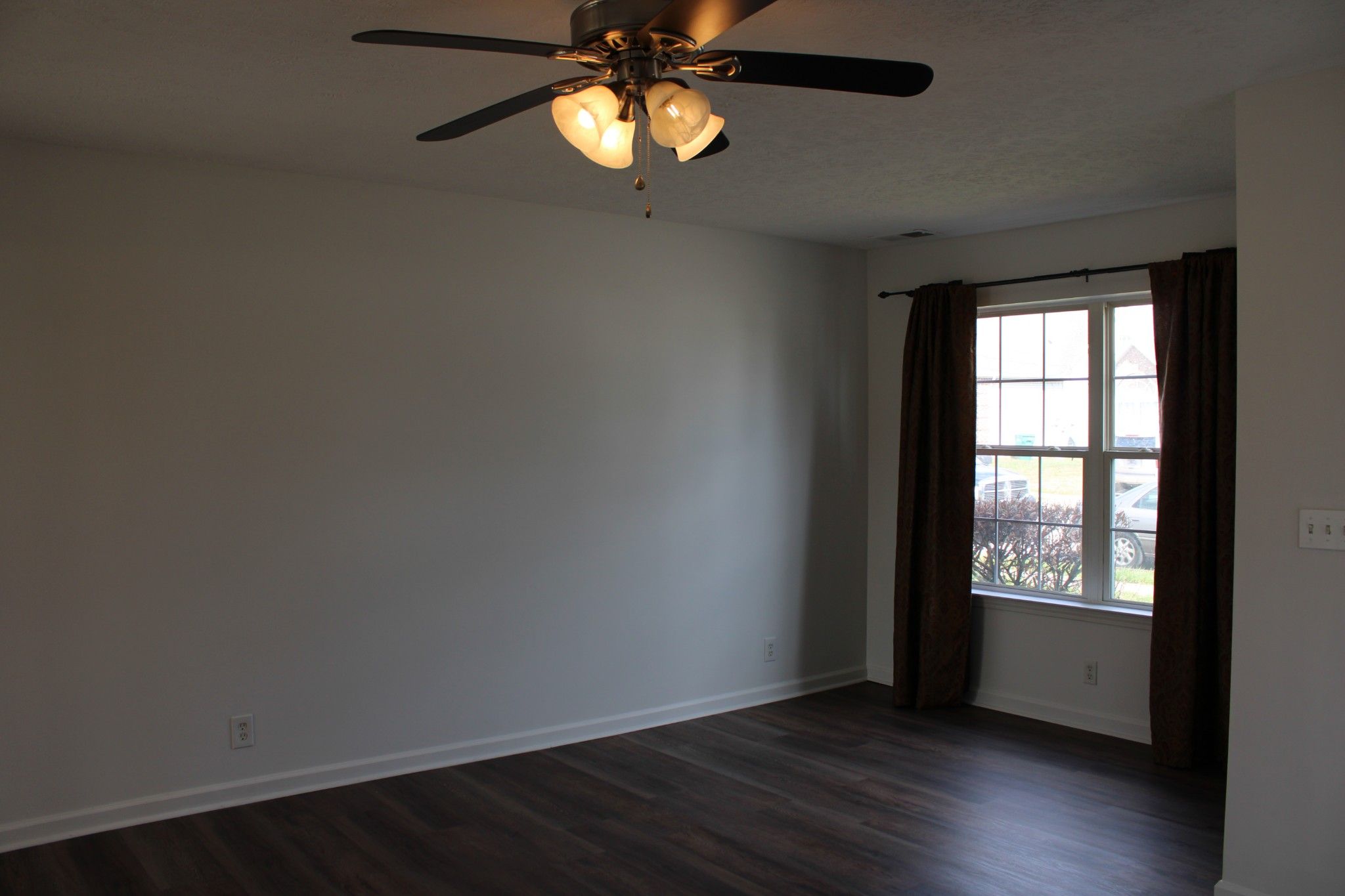 2912 Bayshore Cv