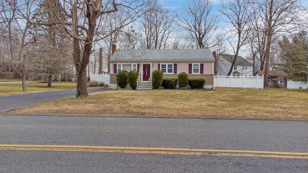 126 Crescent Street