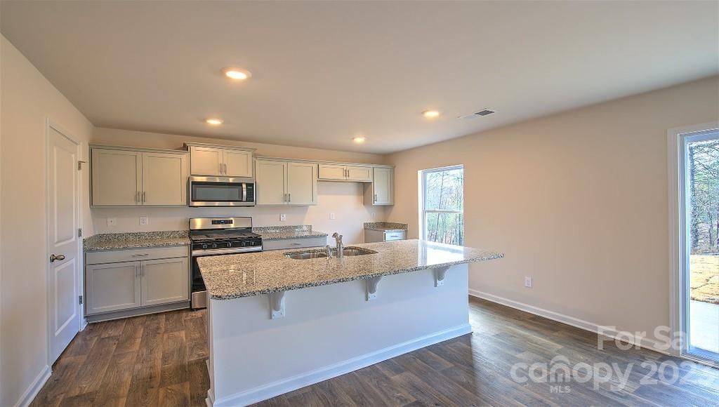 107 Ridgeview Lane