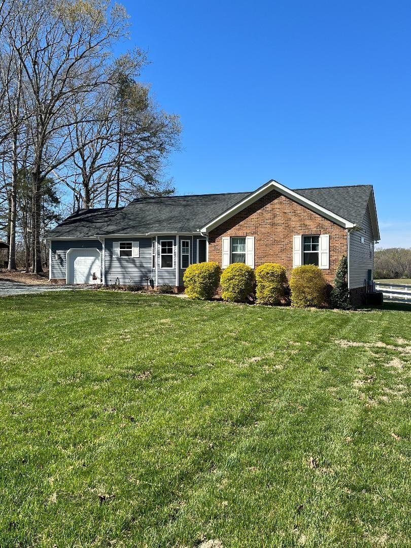 2318 Doster Road
