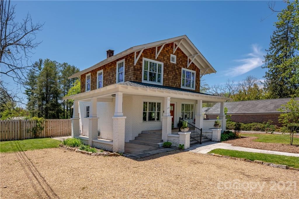 205 W Main Street