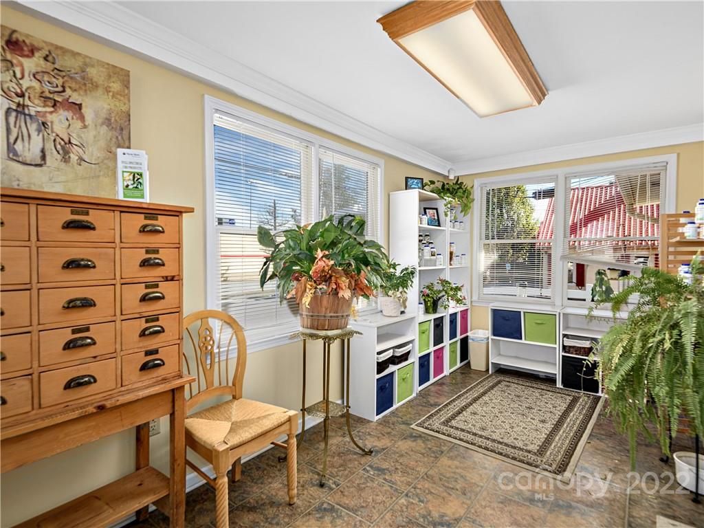 215 Linda Vista Drive